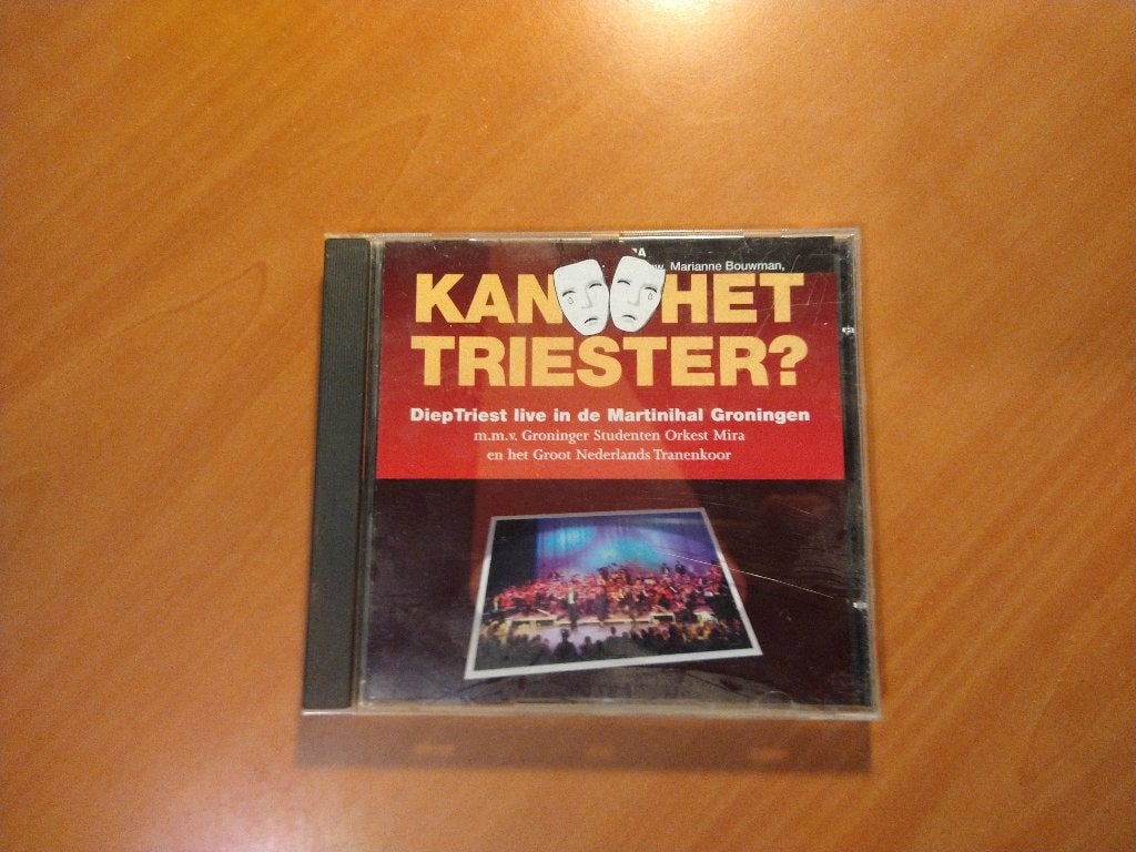 CD Kan het triester? - Diep Triest, Ophalen of Verzenden, Zo goed als nieuw, Levenslied of Smartlap