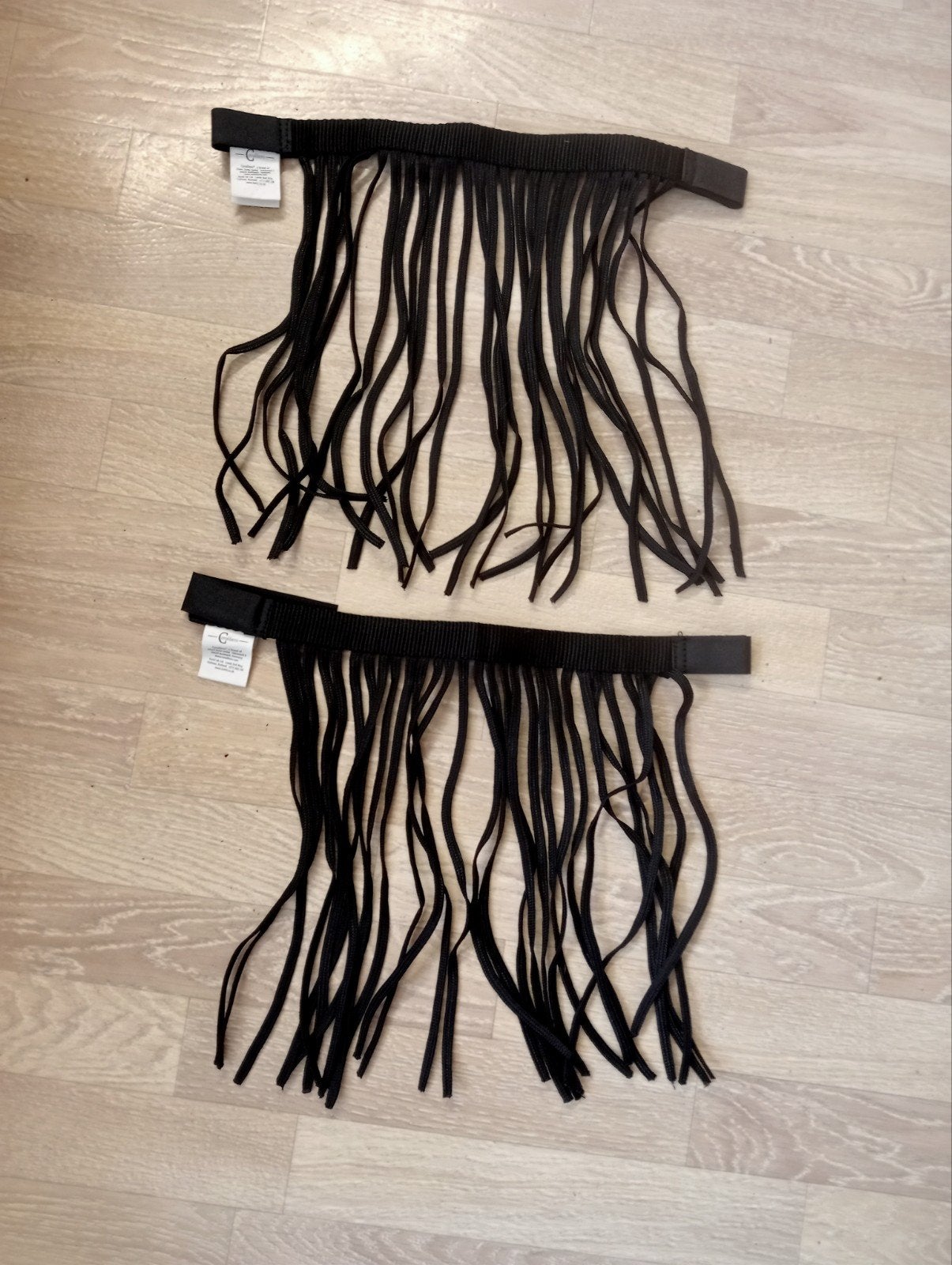 Twee nieuwe zwarte vliegenfranjers mt cob/m, Dieren en Toebehoren, Ophalen of Verzenden, Dressuur