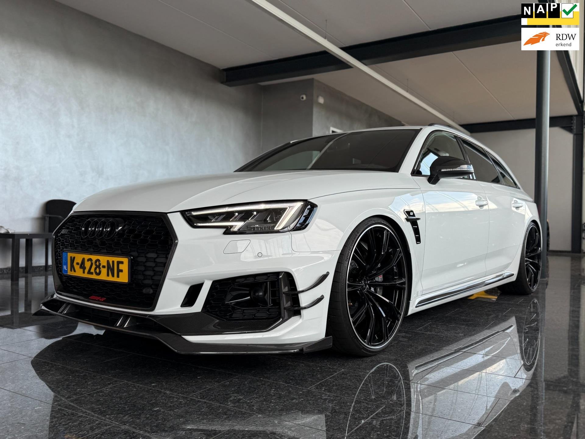 Audi A4 Avant 2.9 TFSI RS4-R ABT 550PK Quattro Pro Line Plus, 1730 kg, Gebruikt, A4, Wit