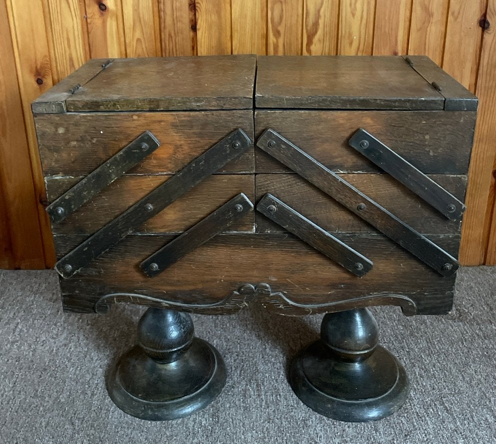 Antieke houten naaidoos / twin pedestal, Ophalen