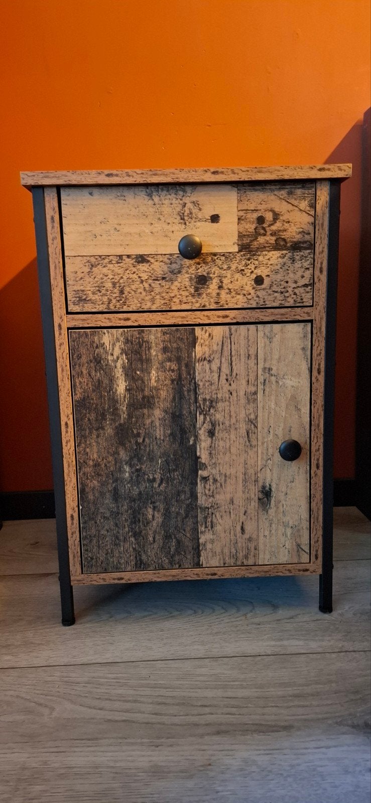 Mooie VidaXL (nacht) kast, Huis en Inrichting, Kasten | Ladekasten, Ophalen, Minder dan 50 cm, 1 of 2 laden, Nieuw