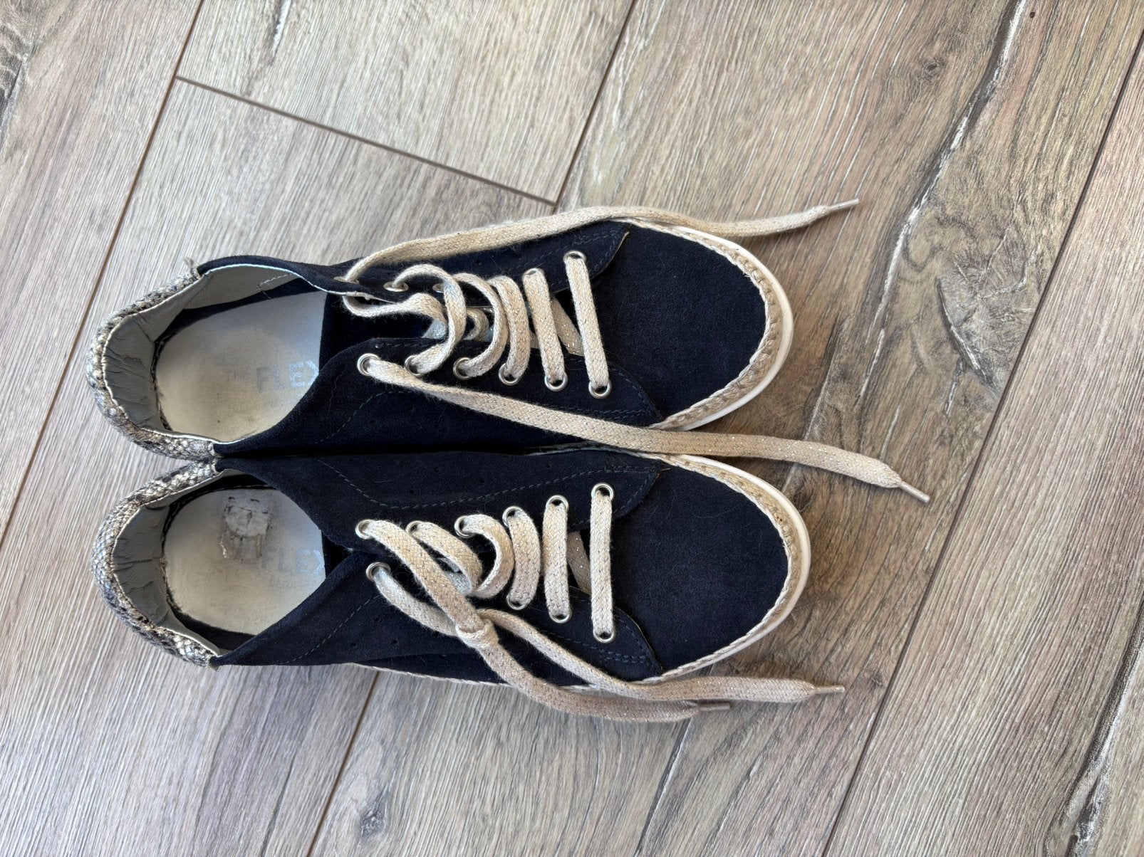 Donkerblauwe sneackers merk Flexx, Blauw, Ophalen of Verzenden, Sneakers of Gympen, Zo goed als nieuw