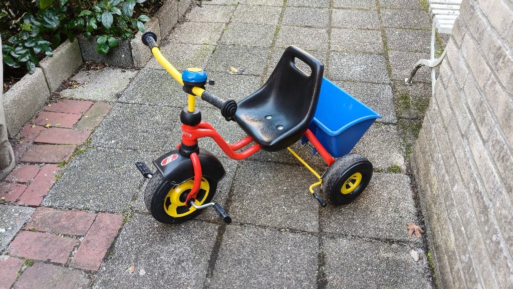 pucky driewieler met duwstang en step, Fietsen en Brommers, Ophalen, Gebruikt, Pucky, Verstelbare zitting