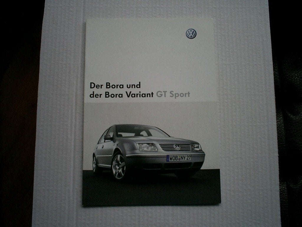 VW Der Bora und der Bora Variant GT Sport 5 / 2003, Ophalen of Verzenden, Zo goed als nieuw, Volkswagen