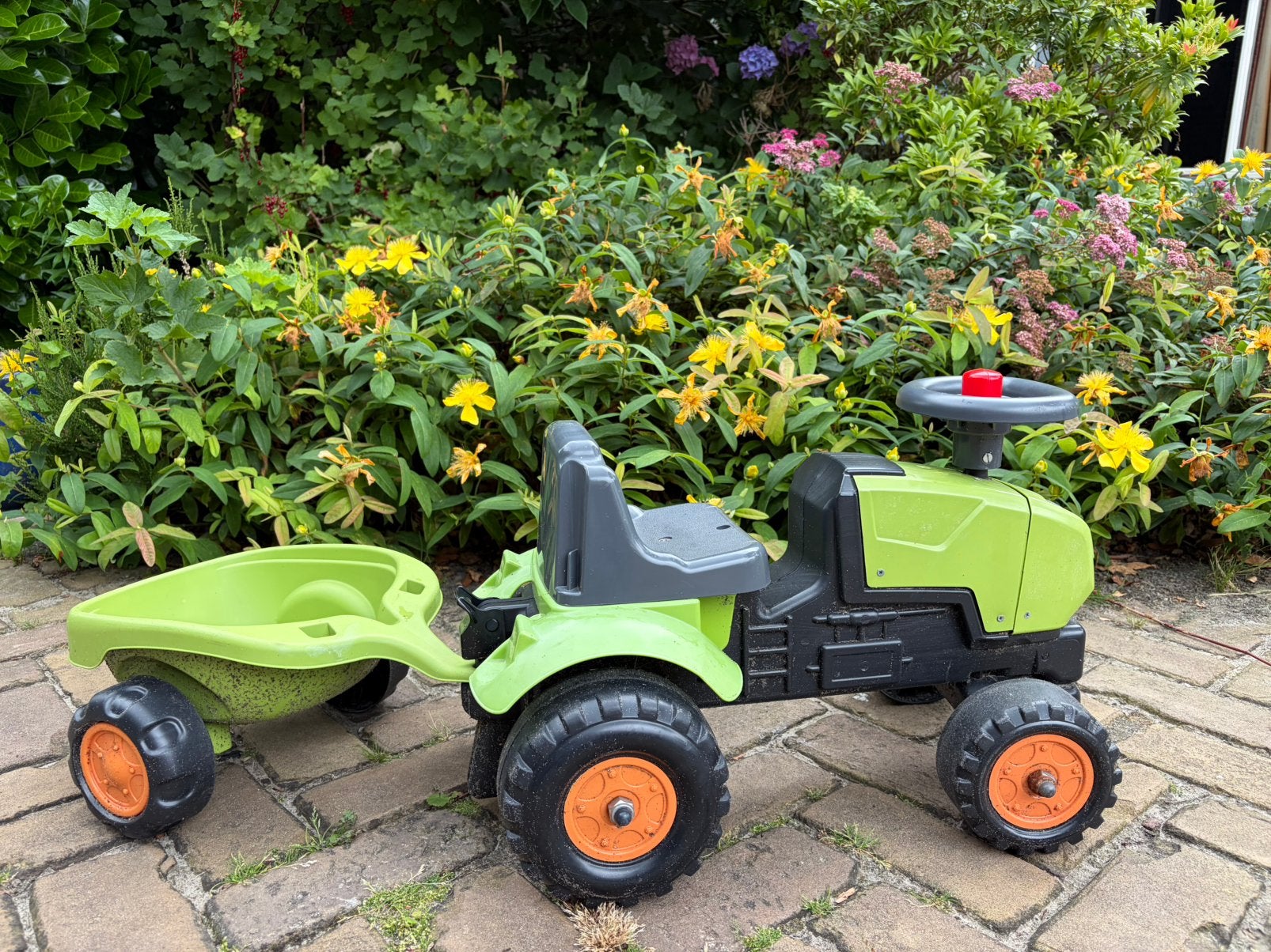 Speelgoedtractor/speelgoedtrekker met aanhanger, Ophalen, Zo goed als nieuw, Overige merken