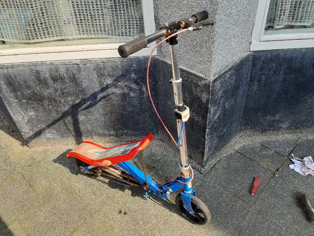 Spacescooter, deels wit/bruin. zwart, Meerdere soorten, Ophalen, Gebruikt, Overige typen
