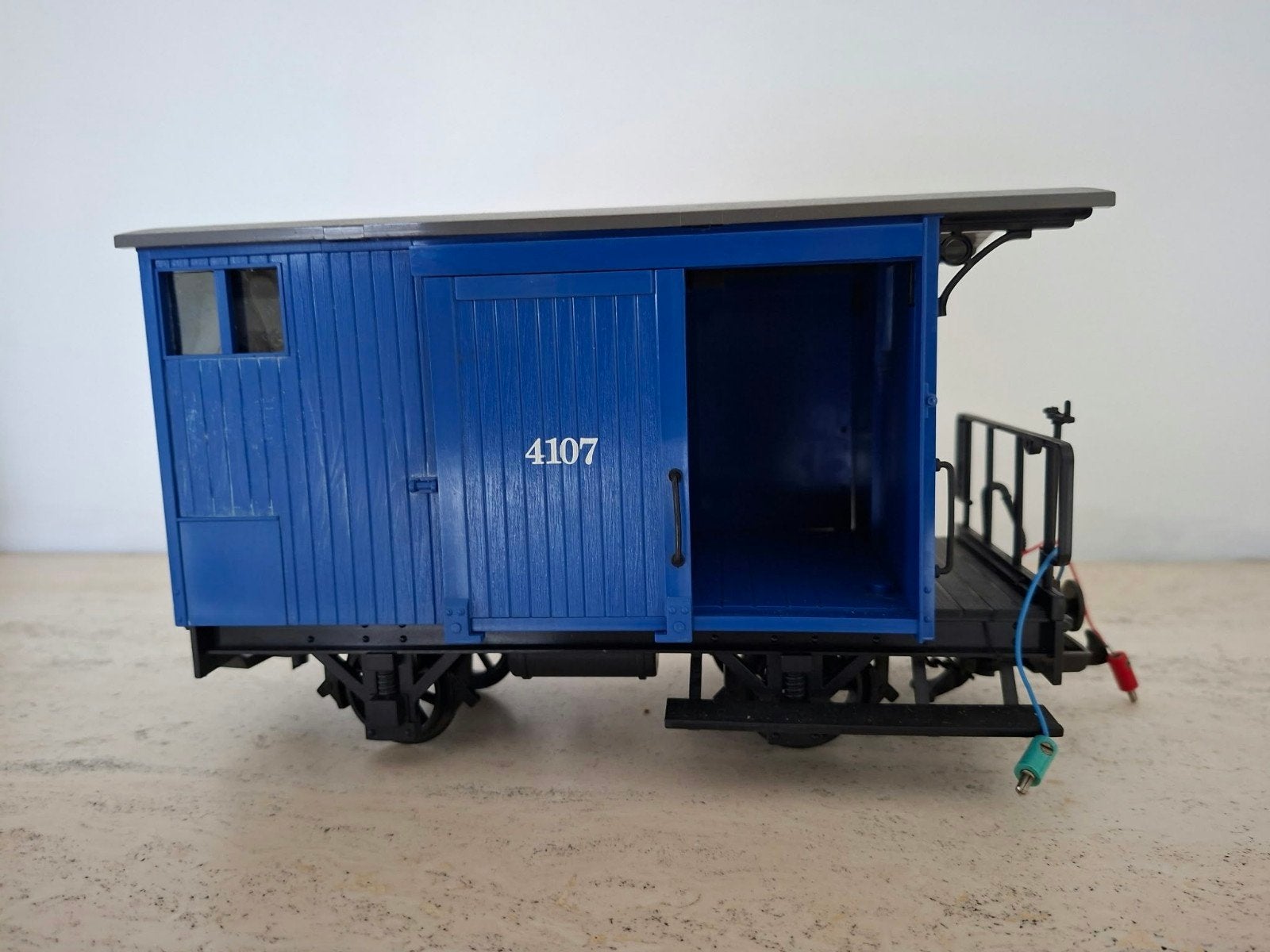 Lehmann LGB Wagon 4107 - Blauw met verlichting, Gebruikt, Gelijkstroom, Wagon, Ophalen of Verzenden