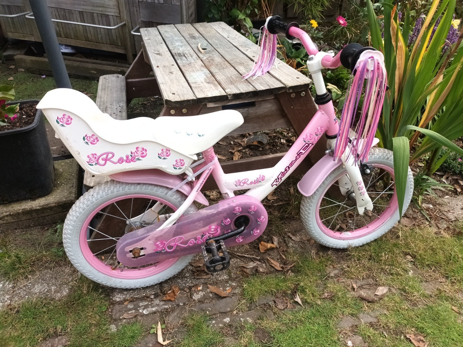 Kinderfiets 14 inch met zijwieltjes - Roze, Fietsen en Brommers, Ophalen, Gebruikt, Minder dan 16 inch, Zijwieltjes