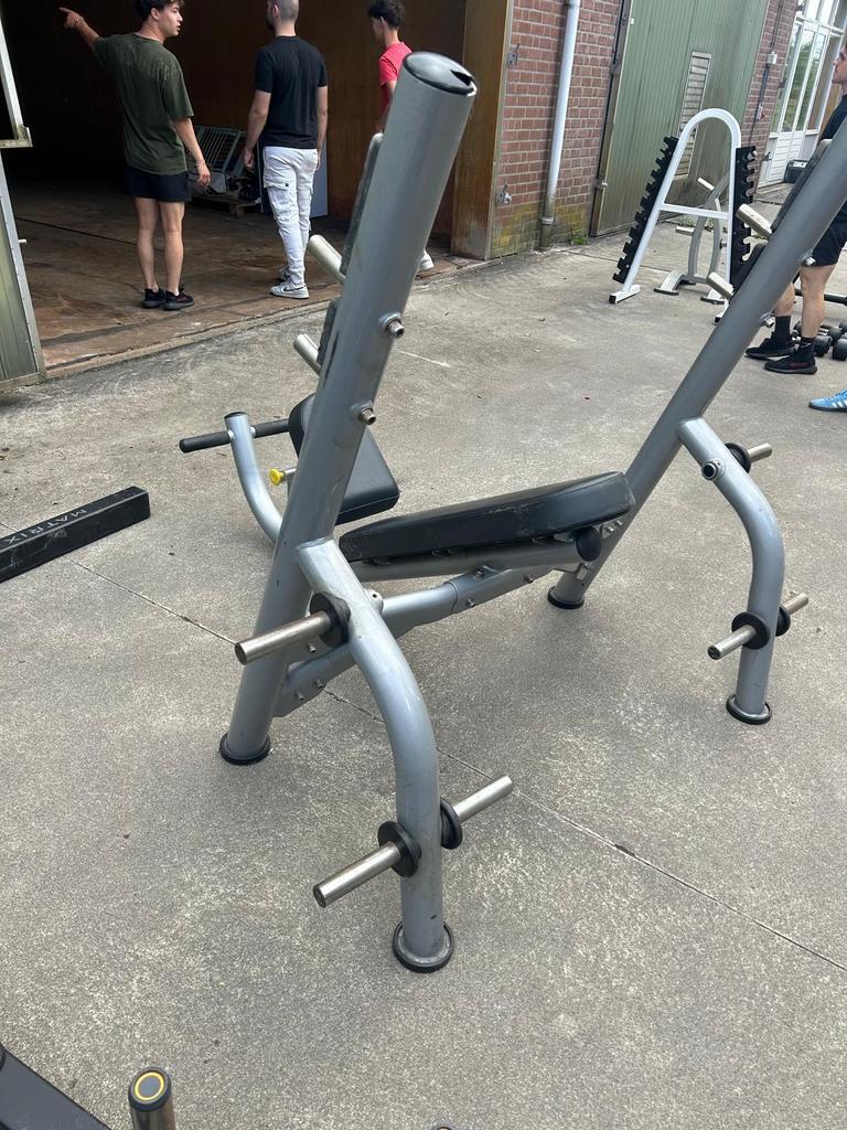 Matrix Incline Bench Press, Ophalen, Zo goed als nieuw, Borst, Fitnessbank