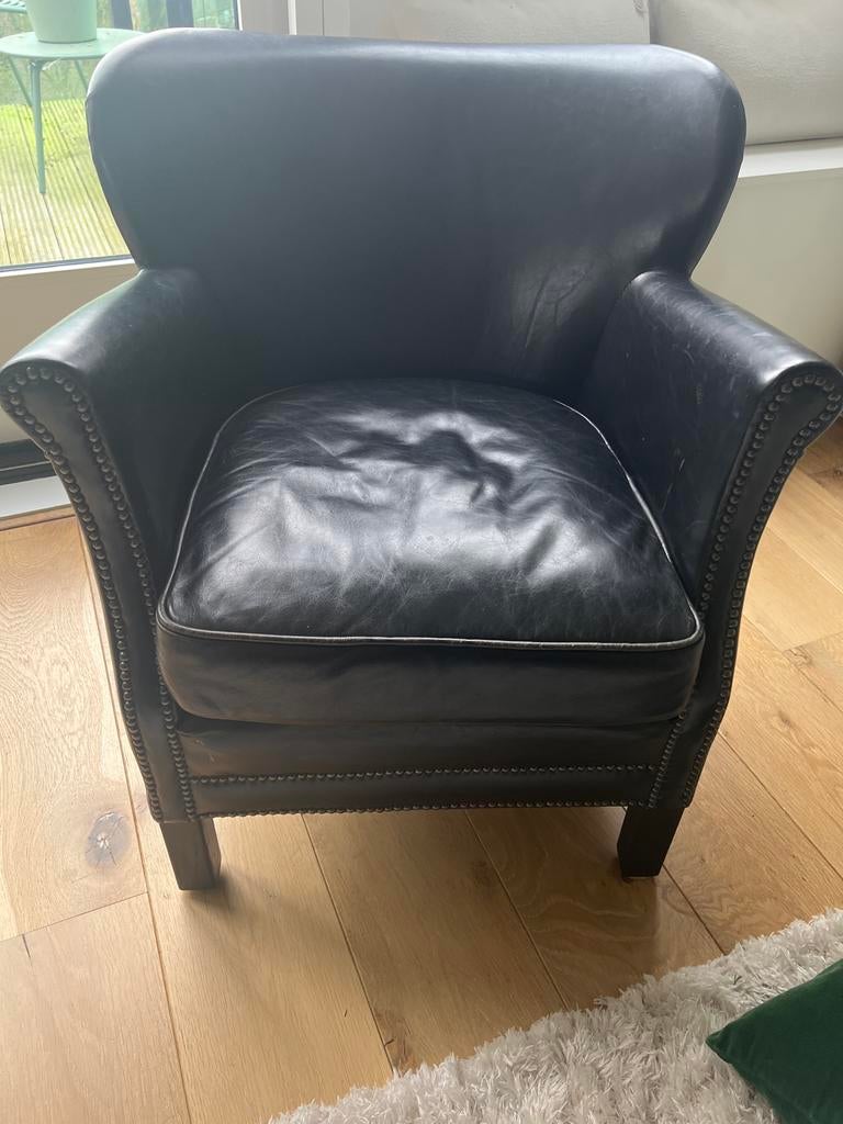 1 Zwart leren kleine Chesterfield stoel, Huis en Inrichting, Fauteuils, Ophalen, Gebruikt, 50 tot 75 cm, Leer