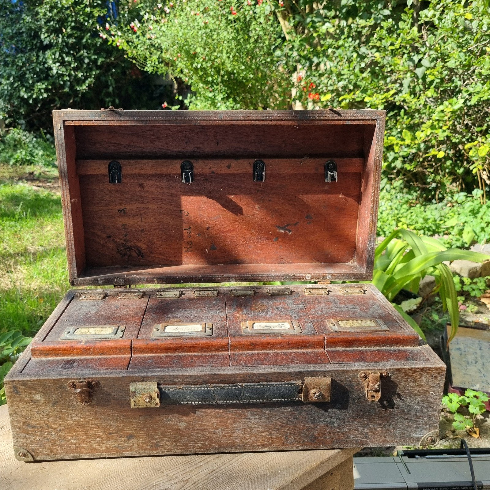 Antieke houten kist met 4 vakken - Vintage opbergdoos, Ophalen