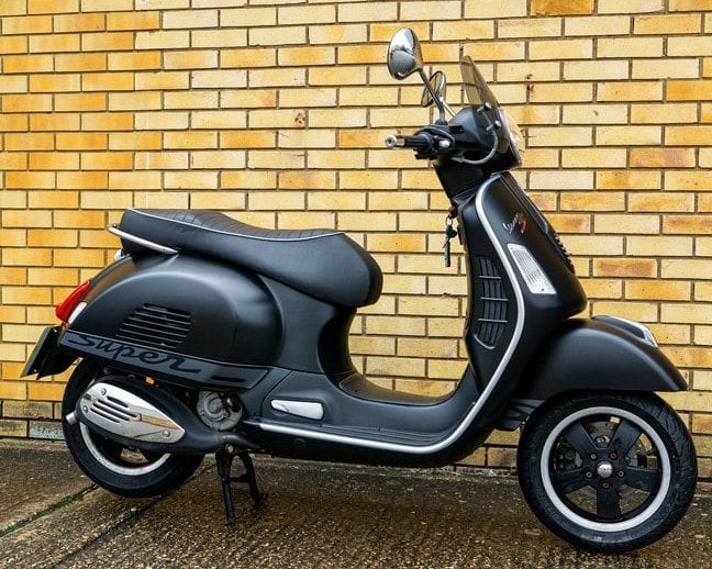 Vespa gts 125 250 300 onderdelen, Ophalen of Verzenden