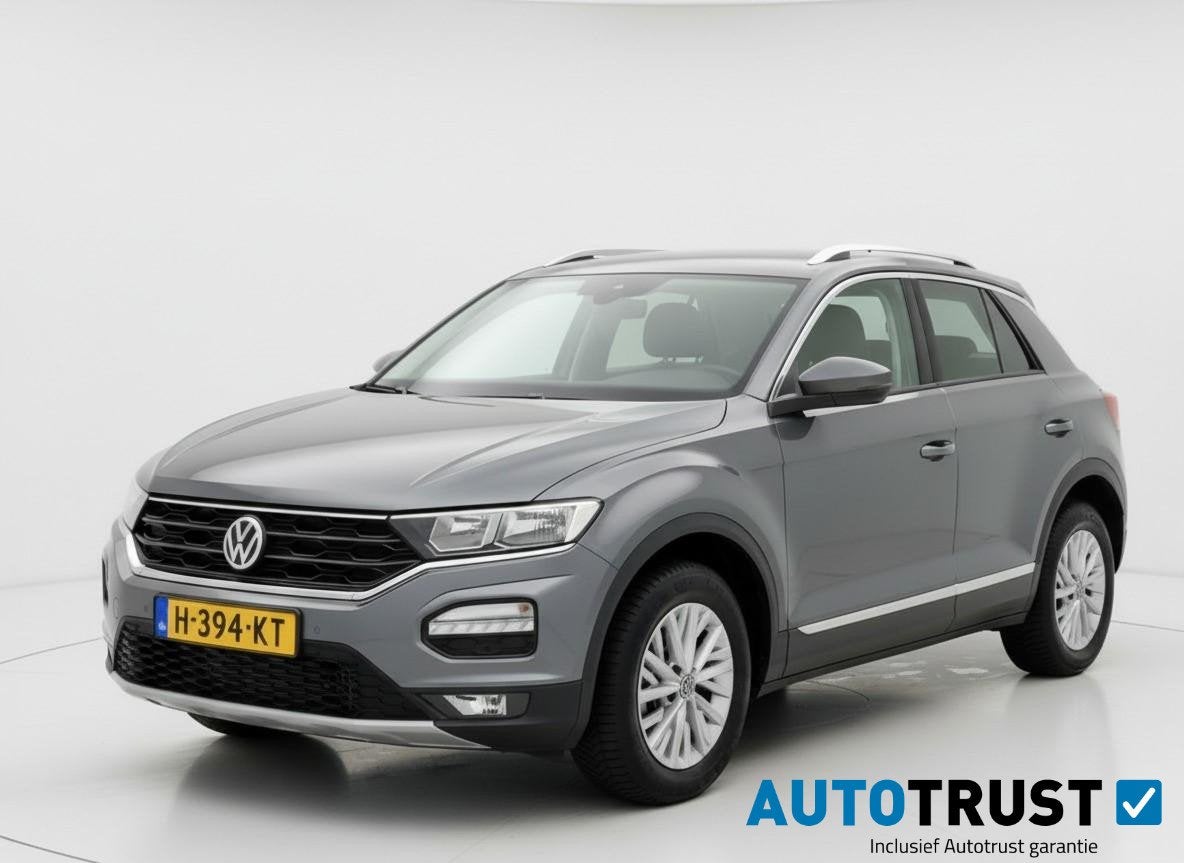 Volkswagen T-Roc 1.0 TSI Style ADAPTIVE CRUISE TREKHAAK CARP, Voorwielaandrijving, Stof, Gebruikt, Lichtsensor