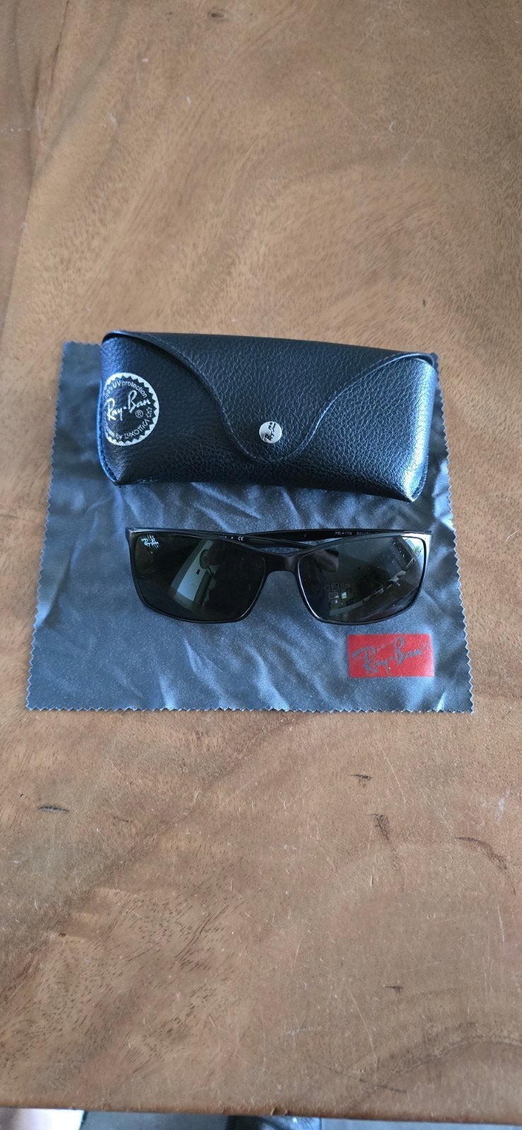 Ray Ban zonnebril, Sieraden, Tassen en Uiterlijk, Zonnebrillen en Brillen | Heren, Ophalen of Verzenden, Zo goed als nieuw, Ray-Ban