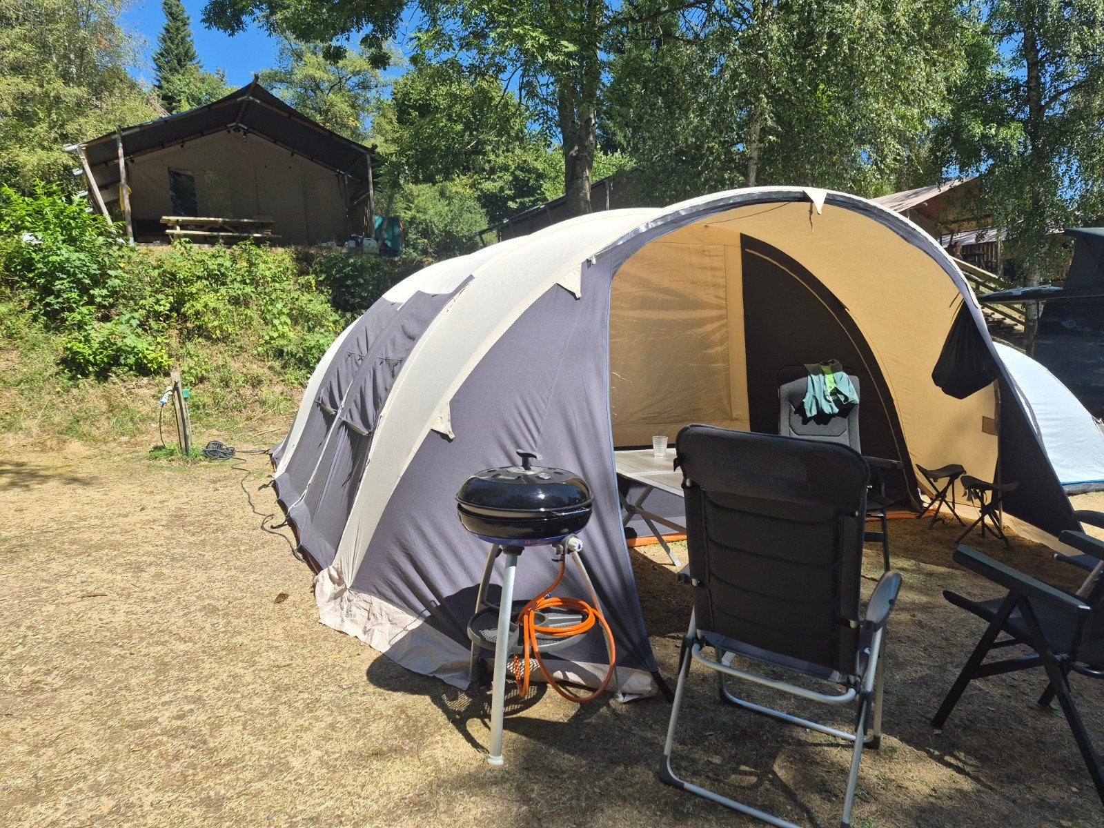 6-persoons katoenen tent met 3 slaapcabines en luifel, Caravans en Kamperen, Ophalen, Gebruikt, Tot en met 6
