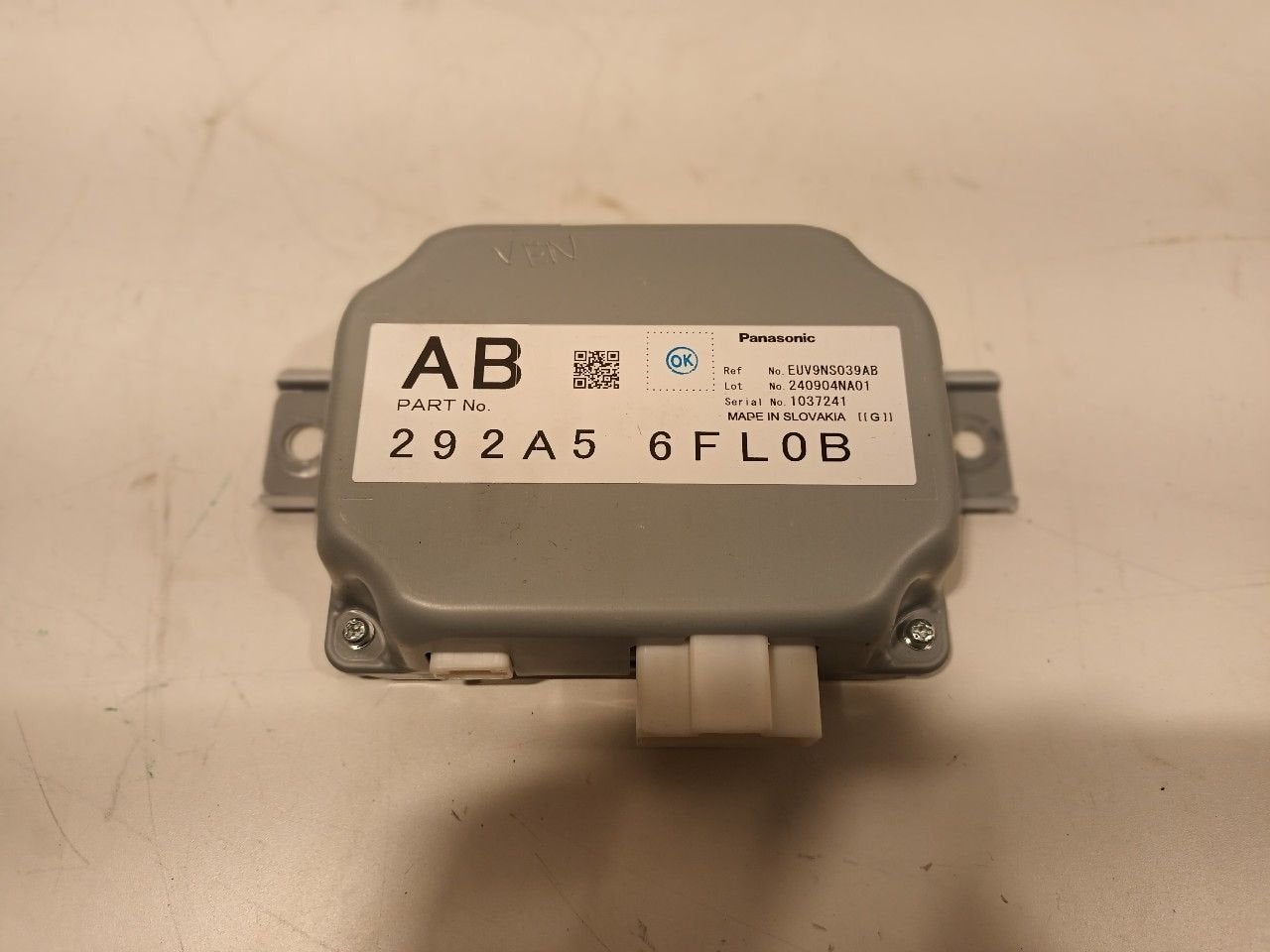 Relais diversen Dacia Sandero, Dacia, Onderdelen@venauto.nl, Van der Ven Autorecycling B.V., Gebruikt