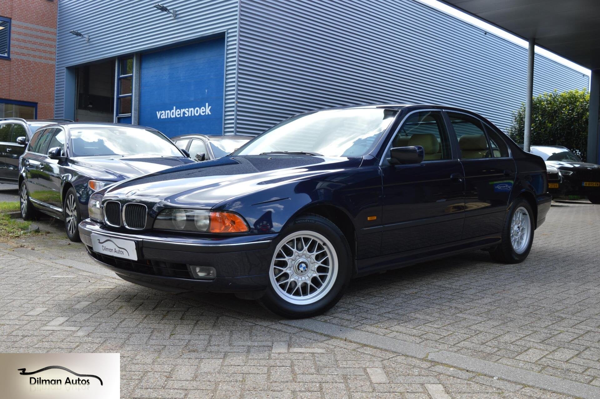 BMW 5-serie 523i Executive Aut|Leder|Clima|Cruise|Nap!2e eig, Auto's, Automaat, Gebruikt, Beige, 2494 cc