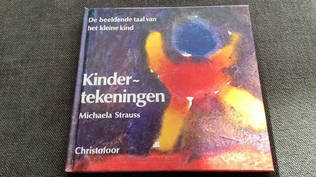 M. Strauss - Kindertekeningen, Boeken, Ophalen of Verzenden, Zo goed als nieuw, M. Strauss, Sociale wetenschap