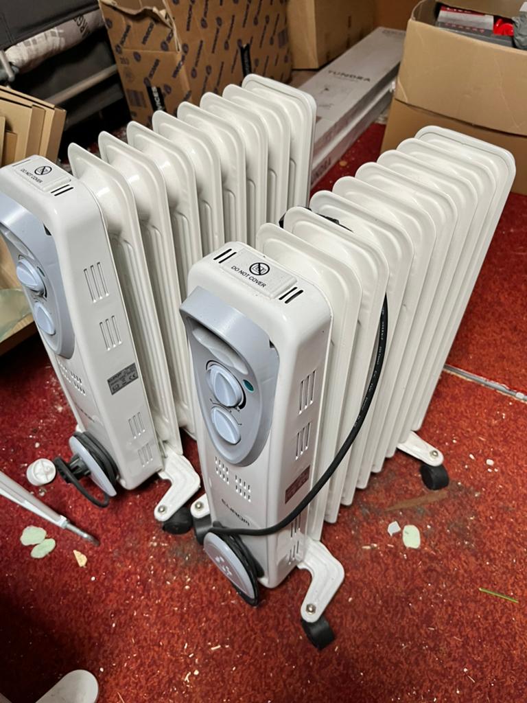Te koop: 2 x Eurom oliekachel, 2000 watt, amper gebruikt, Doe-het-zelf en Verbouw, Ophalen, 30 tot 80 cm, Radiator, Minder dan 60 cm