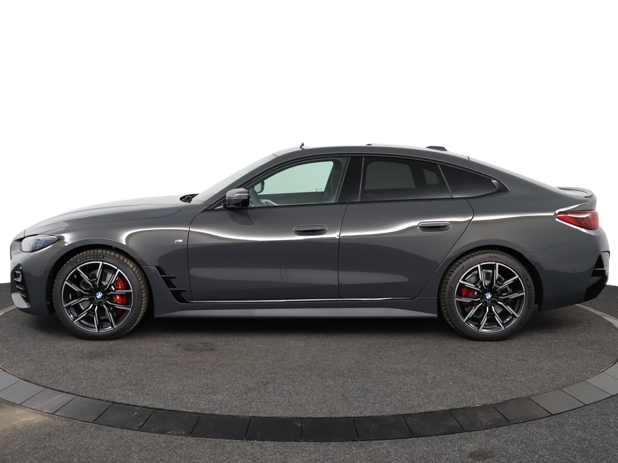 BMW 4 Serie Gran Coupé 420i | M Sportpakket Pro | Schuif-/k, Auto's, 1998 cc, Euro 6, Met garantie (alle), Zilver of Grijs