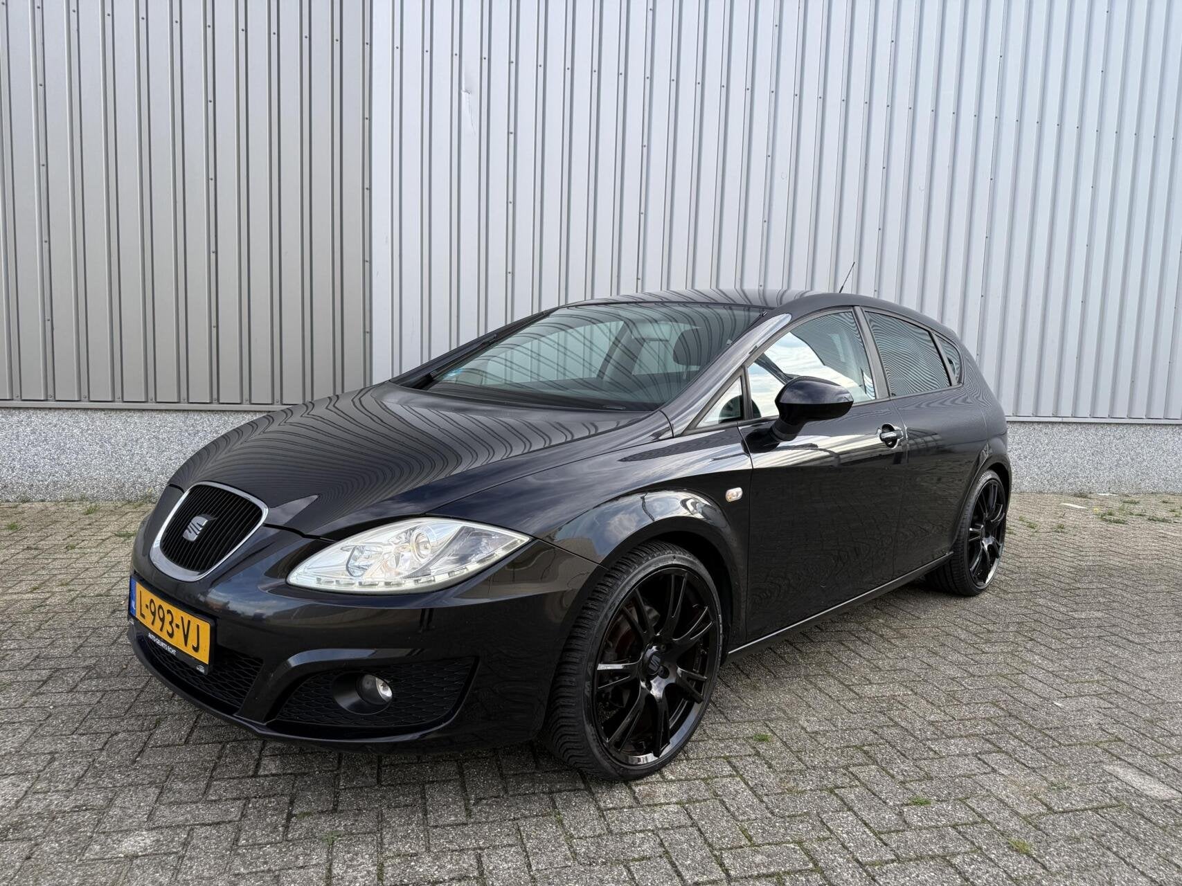 ✅ Seat Leon 1.2 TSI 19” LMV LED Airco Trekhaak, Auto's, Voorwielaandrijving, Euro 5, Gebruikt, 4 cilinders