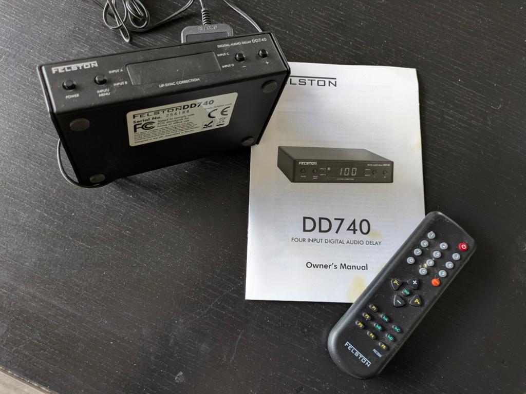 Felston DD740 audio delay device, Ophalen of Verzenden, Minder dan 2 meter, Overige kabels