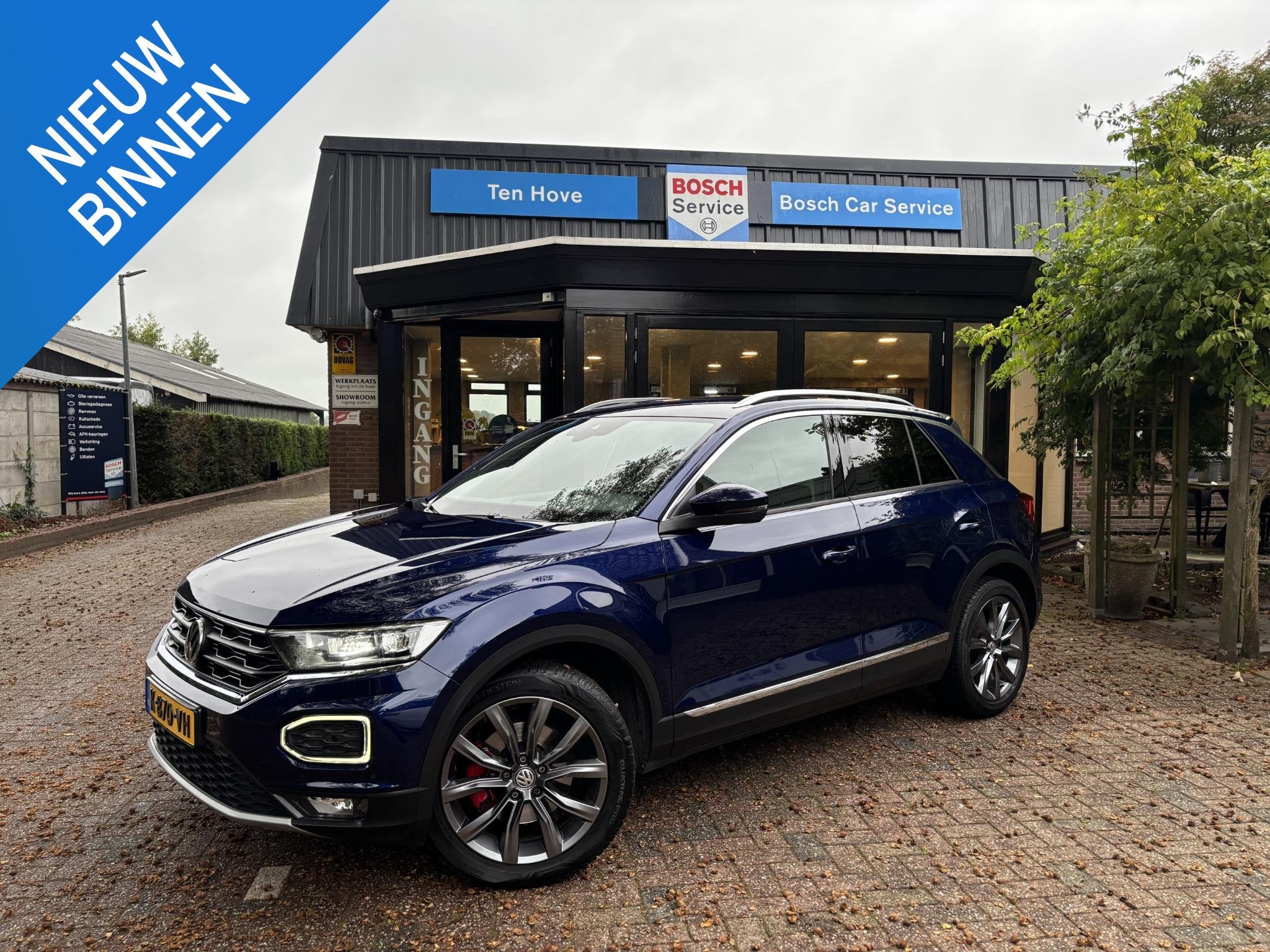 Volkswagen T-Roc 1.5 TSI DSG Sport|Trekhaak|Camera|App-Conne, Auto's, Stof, 4 cilinders, Blauw, Bedrijf