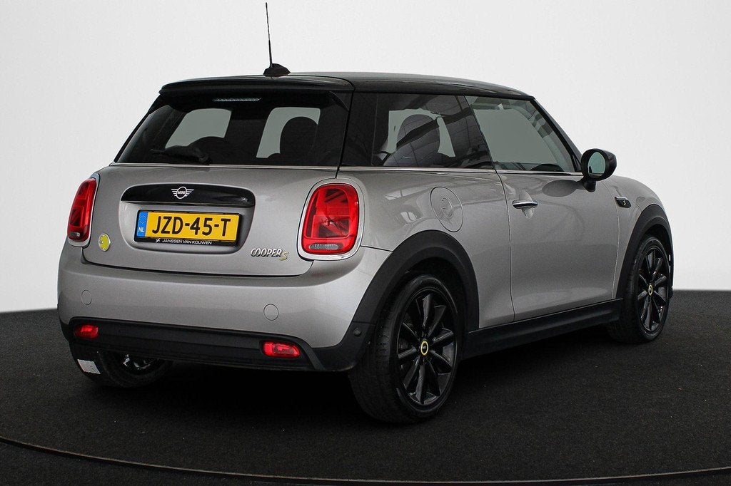 Mini Electric 33 kWh SOH 100% Sportstoelen Stoelverwarming 1, Auto's, Mini, Stof, Gebruikt, 33 kWh, Mini Electric
