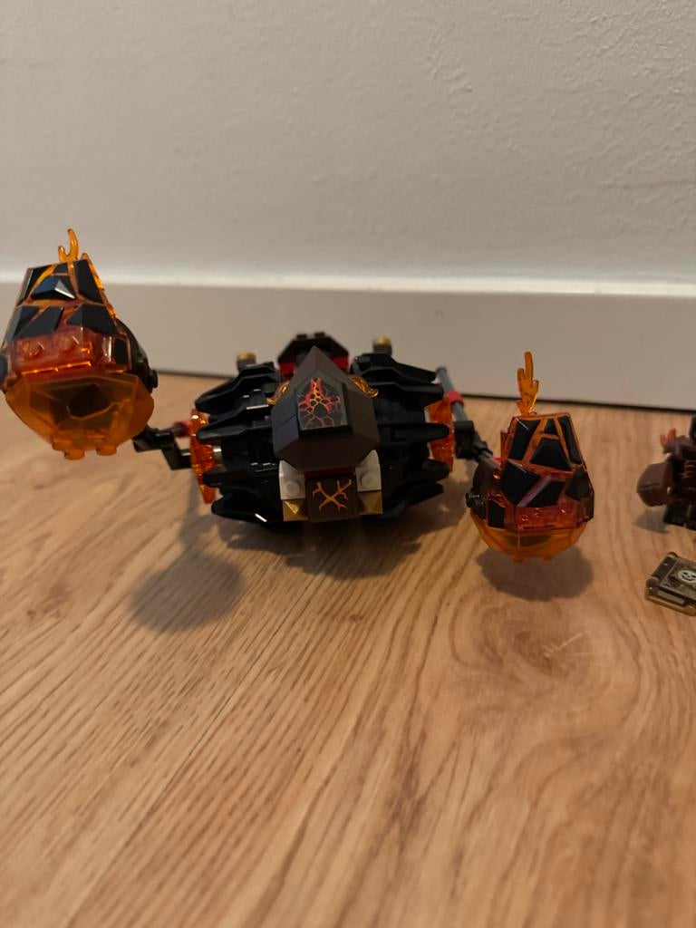Lego Nexo Knights Lava (70313), Ophalen of Verzenden, Zo goed als nieuw, Complete set, Lego