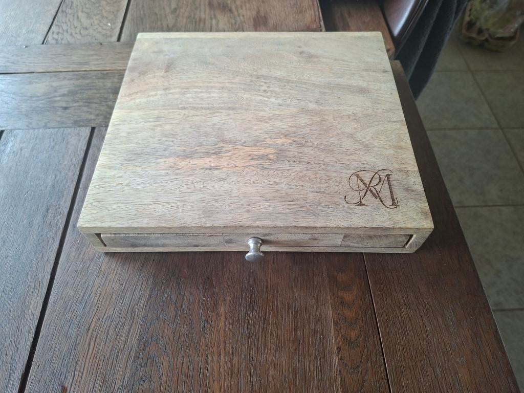 Houten Kaasplank met Kaasbestek Set. - Zo goed als nieuw, Hout, Snij-/serveerplank, Ophalen of Verzenden, Zo goed als nieuw