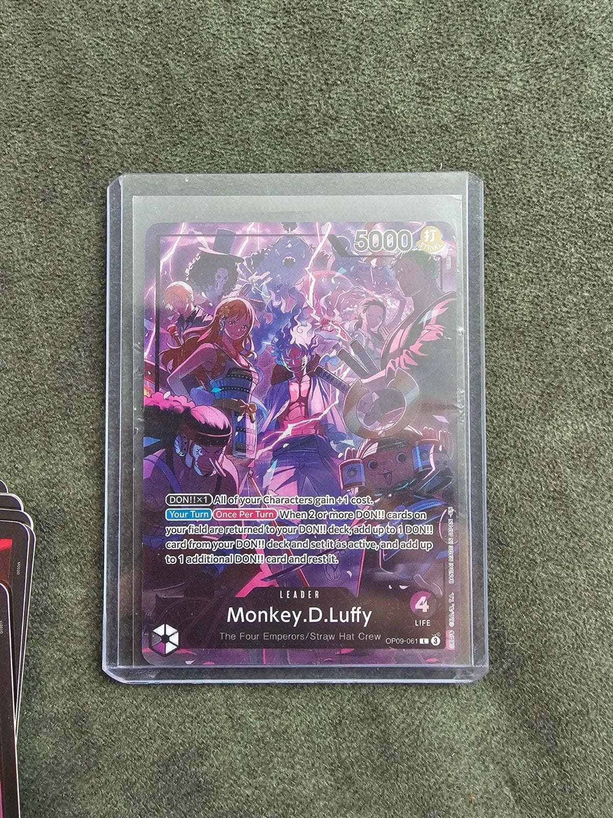 Foto 3 van One Piece Card Game Four Emperors Set (OP09) + Playmat