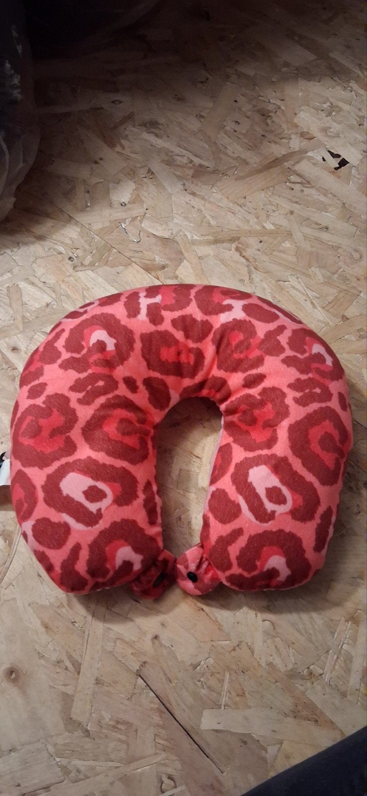 Nekkussen, Ophalen, Nieuw, Roze, Overige vormen