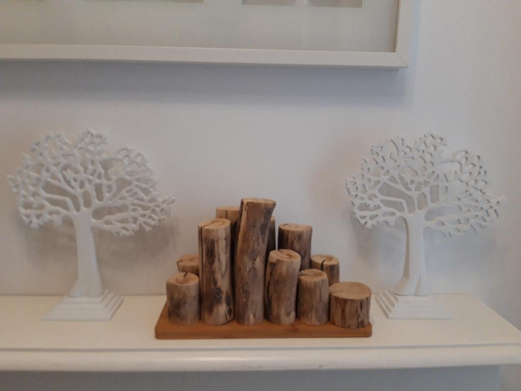 Decoratieve takkenstandaard (handgemaakt) gratis bij lamp, Ophalen, Zo goed als nieuw, Hout
