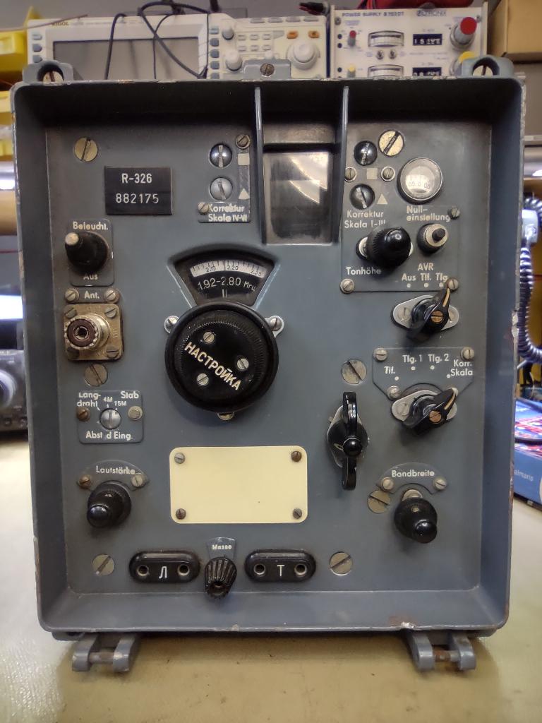 Russische ontvanger R326 met PSU, Ophalen of Verzenden, Gebruikt, Ontvanger