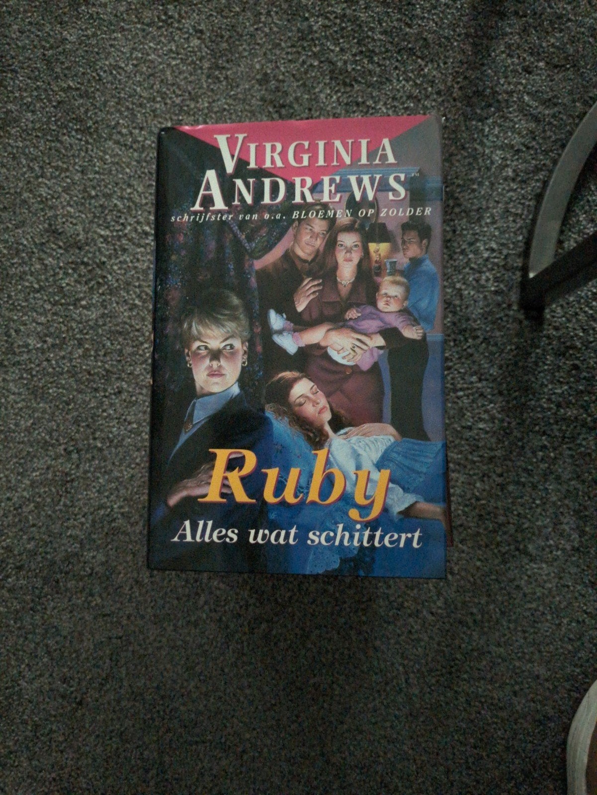 Ruby: Alles wat schittert - Virginia Andrews, Boeken, Ophalen of Verzenden, Gelezen, Virginia Andrews, Nederland