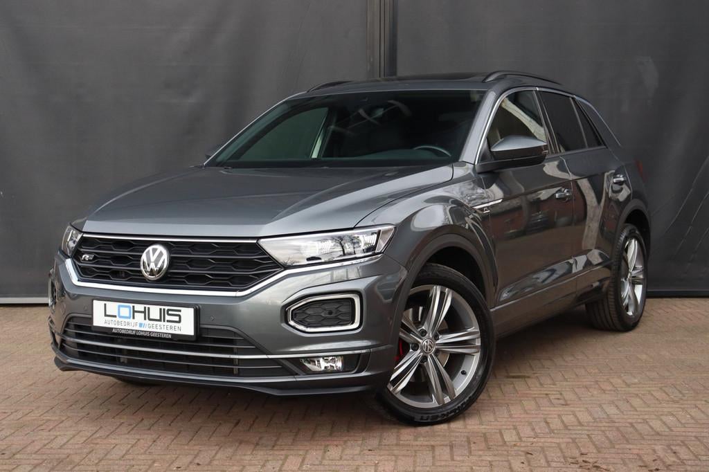 Volkswagen T-Roc 1.5TSI R-Line DSG | TREKHAAK | PANO | ACC |, 4 cilinders, 150 pk, Adaptive Cruise Control, Bedrijf