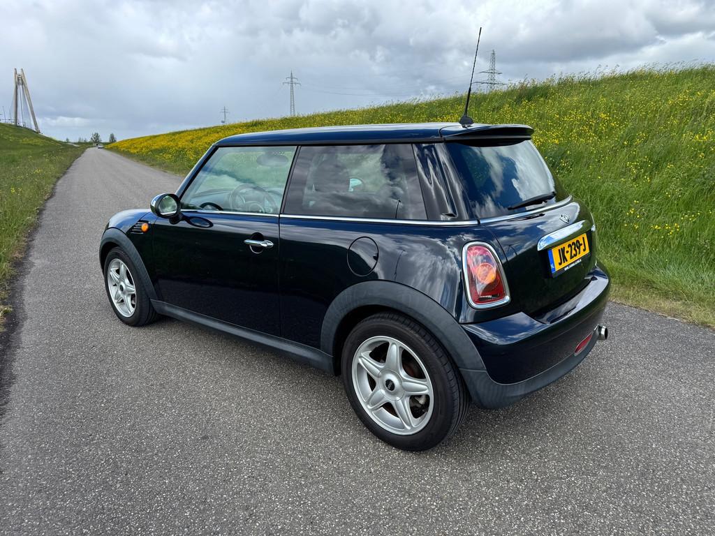Mini Mini 1.6 Cooper, Auto's, Voorwielaandrijving, Gebruikt, 750 kg, 4 cilinders