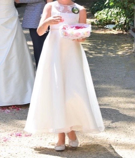 Witte bruidsmeisjesjurk met kant en parels, Kinderen en Baby's, Ophalen of Verzenden, Zo goed als nieuw, Meisje, Jurk of Rok