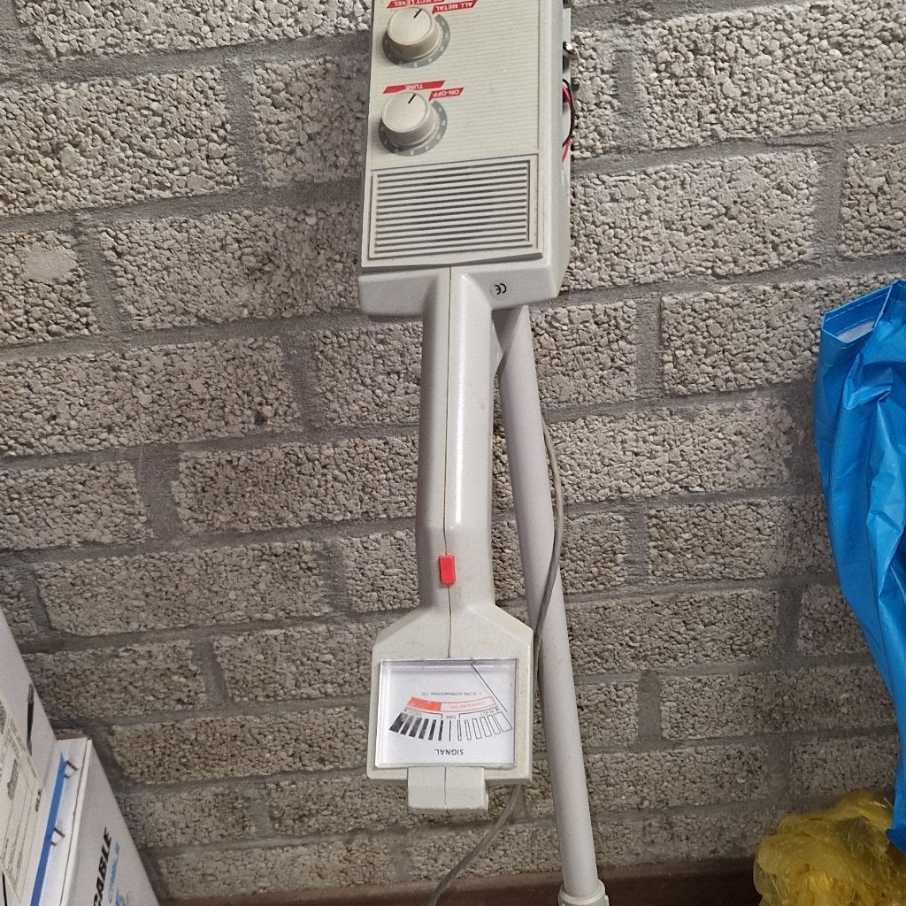 Metaaldetector C-scope 770, Hobby en Vrije tijd, Discriminatie metaaldetectie, Gebruikt, Verzenden, 30 cm of minder