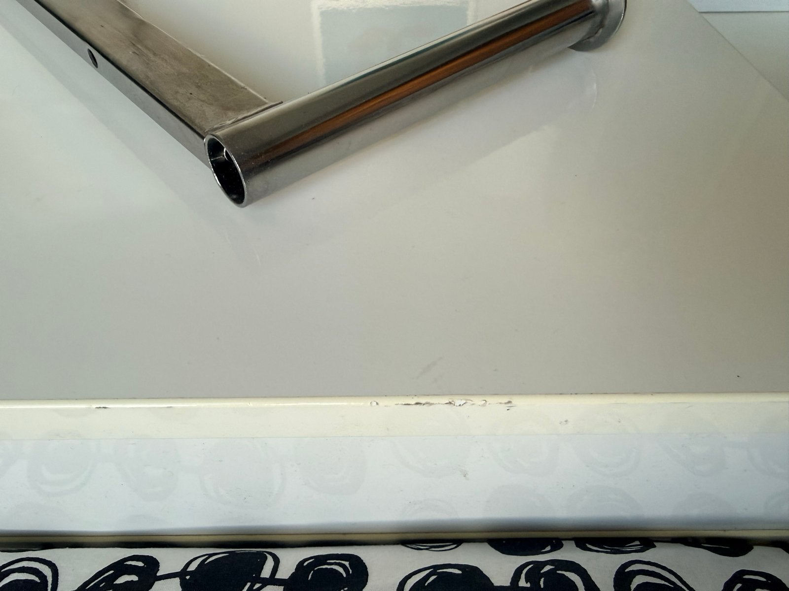 IKEA TOFTERYD Salontafel - Hoogglans Wit, Huis en Inrichting, Gebruikt, Vierkant, Metaal, 5 – 50