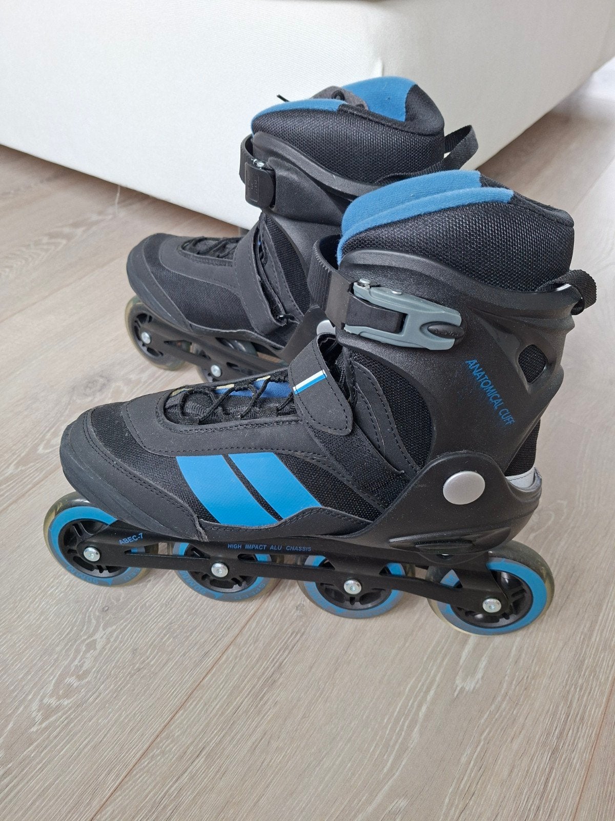 Inline skates - Zwart/Blauw - Maat 44, Sport en Fitness, Schaatsen, Ophalen of Verzenden, Zo goed als nieuw, Overige typen, Overige merken