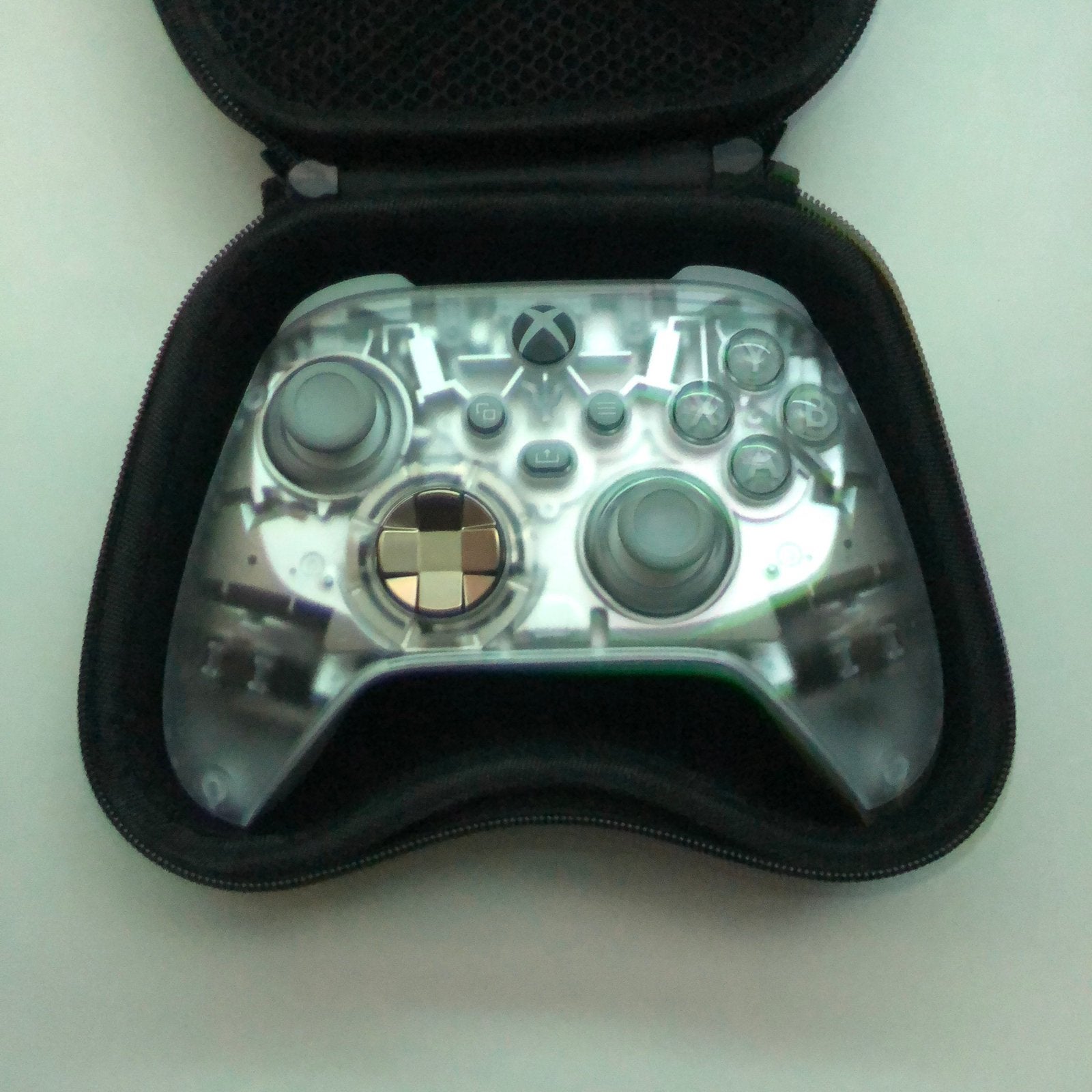 Xbox series X | S controller + charge & play kit