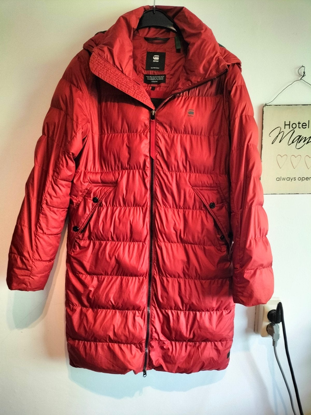 nog mooie jas, Ophalen of Verzenden, Gedragen, Maat 36 (S), Rood