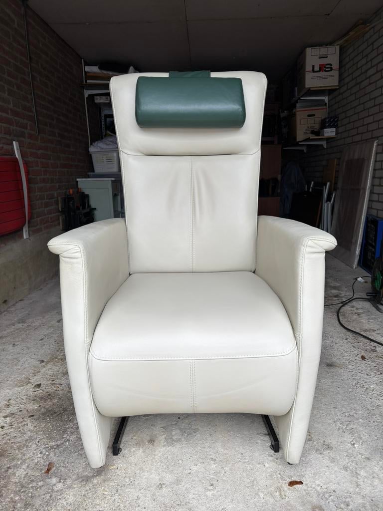 Leren sta op stoel van Prominent, Ophalen, Zo goed als nieuw, Minder dan 75 cm, 50 tot 75 cm