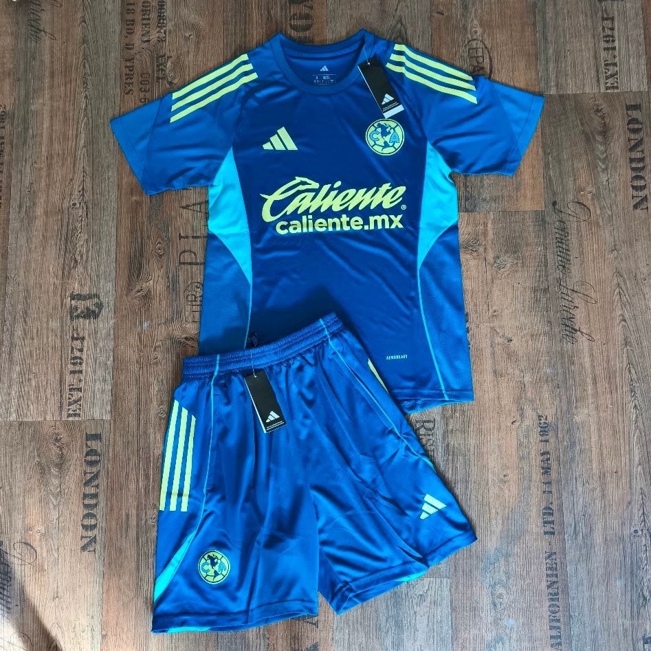Club America trainingstenue trainingspak korte broek maat S, Maat S, Verzenden, Nieuw, Set