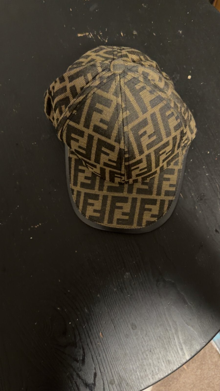 Fendi Pet met FF-logo - Zo goed als nieuw, Kleding | Heren, Ophalen of Verzenden, Zo goed als nieuw, One size fits all, Pet