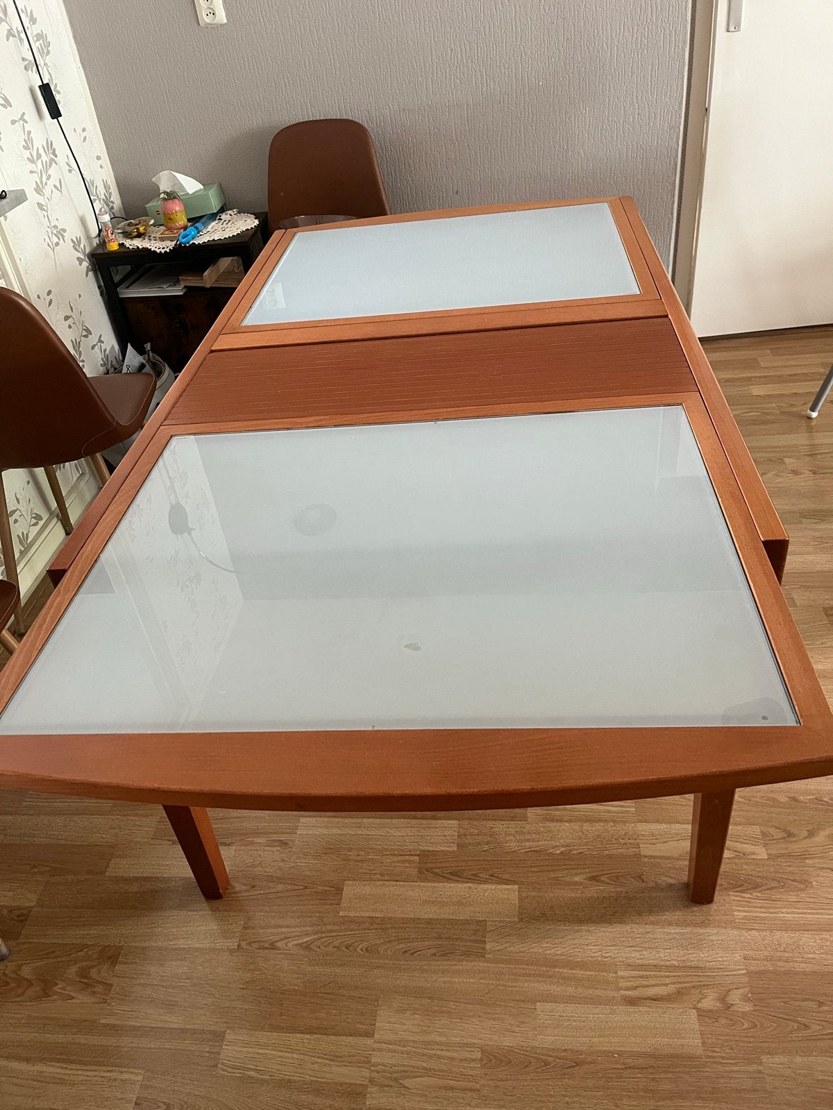Uitschuifbare Kersenhouten Eettafel met Glasplaat, Ophalen, Gebruikt, 200 cm of meer, 50 tot 100 cm