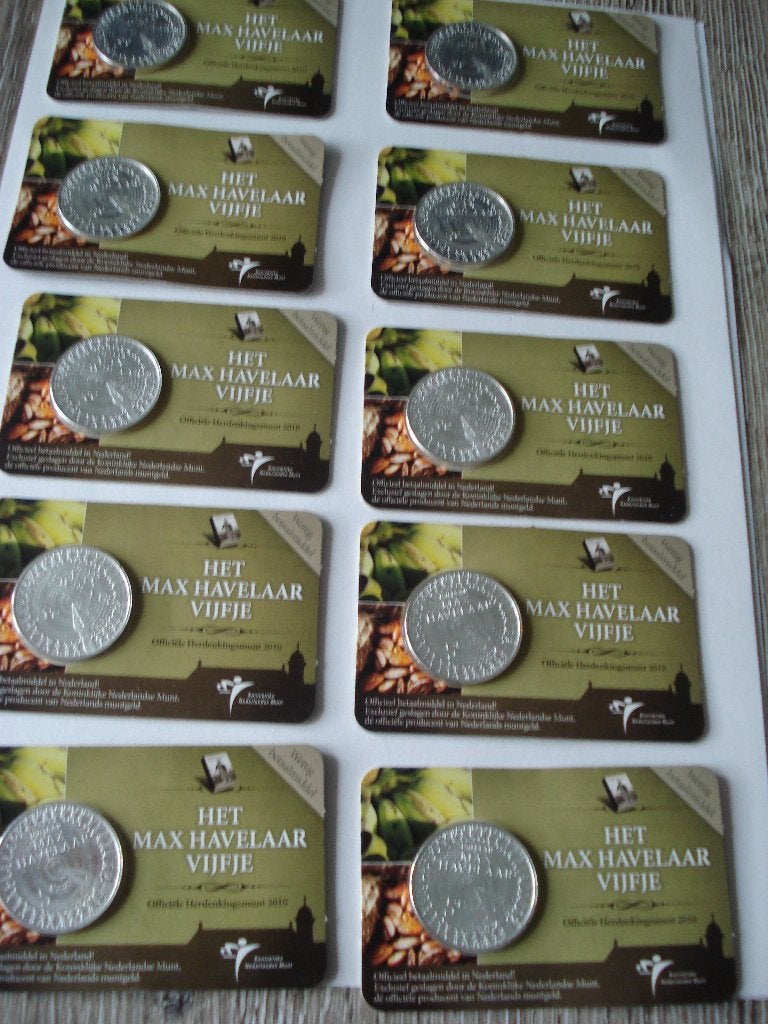 HET MAX HAVELAAR VIJFJE IN COINCARD  10 X, Ophalen of Verzenden, Koningin Beatrix, Euro's, Setje