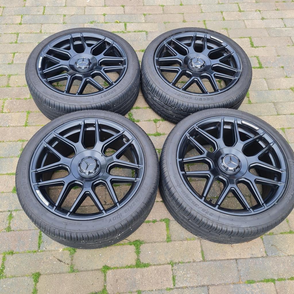 19 inch AMG breedset met zgan banden. W213 5x112, Auto-onderdelen, Banden en Velgen, Gebruikt, Duitsland, 275 mm, Banden en Velgen