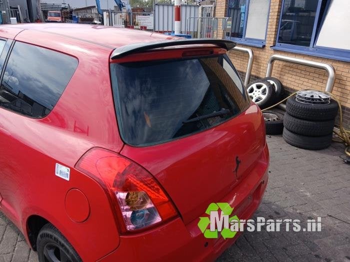 Achterklep van een Suzuki Swift, Gebruikt, -, Ophalen of Verzenden, -